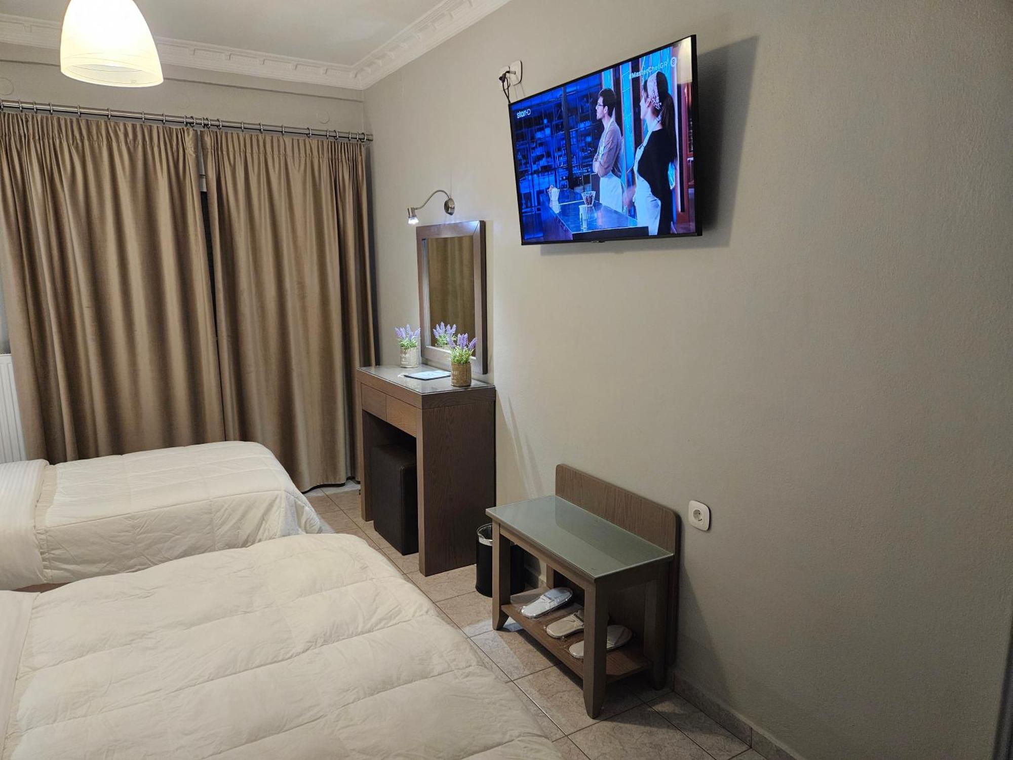 Hotel Anastasia Volos Bagian luar foto