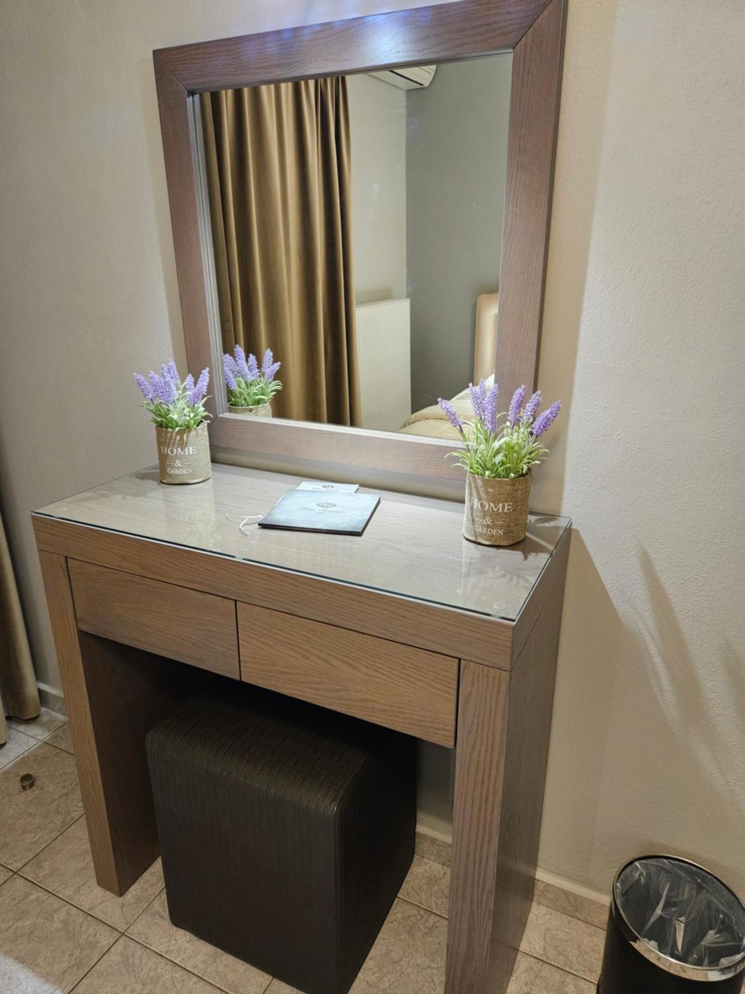Hotel Anastasia Volos Bagian luar foto