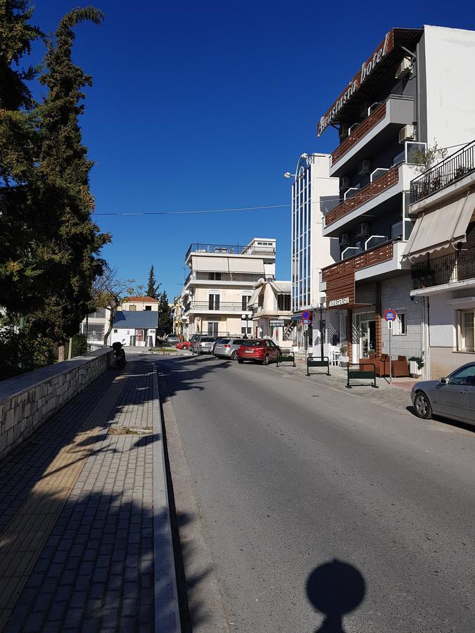 Hotel Anastasia Volos Bagian luar foto