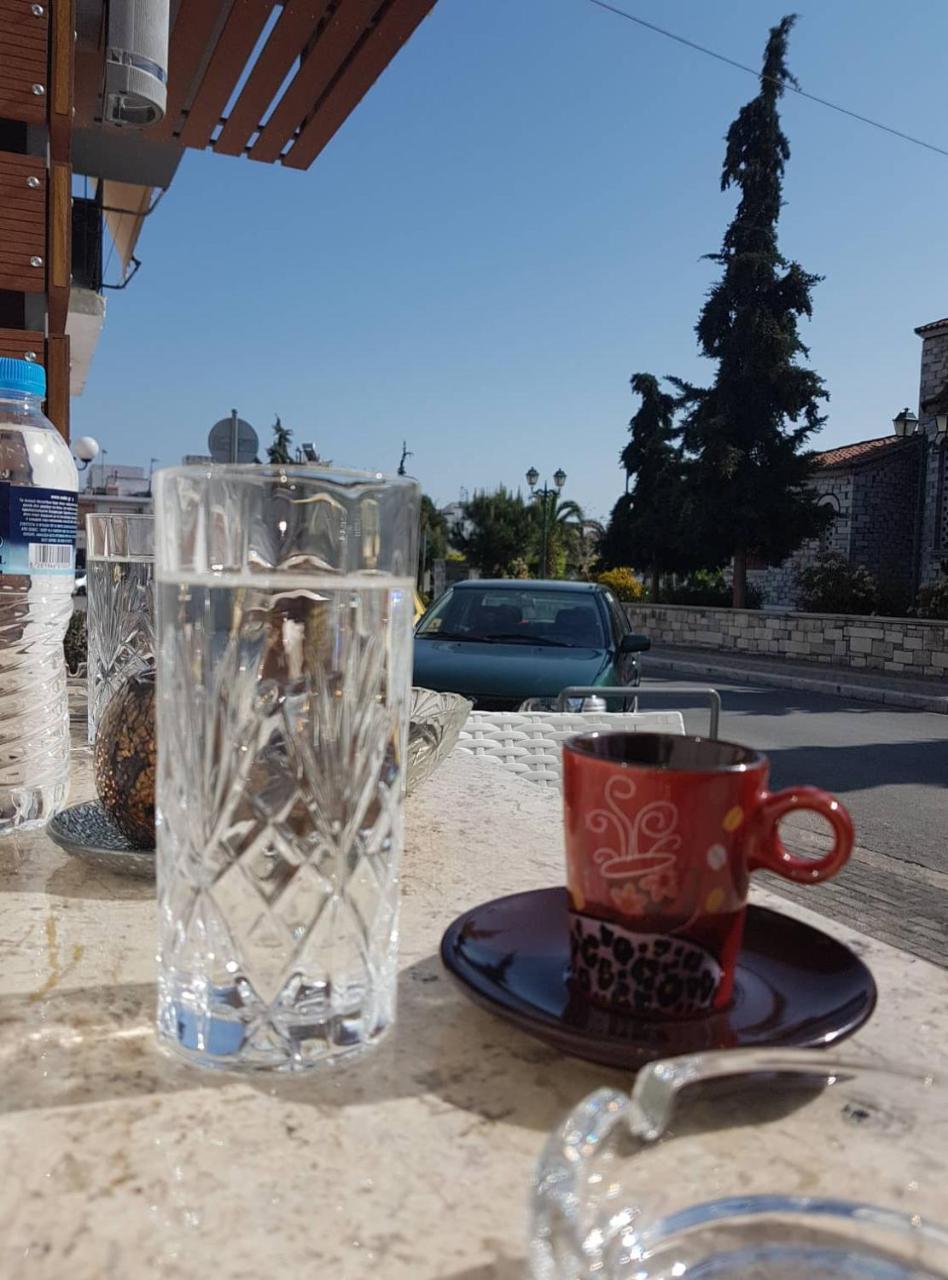 Hotel Anastasia Volos Bagian luar foto